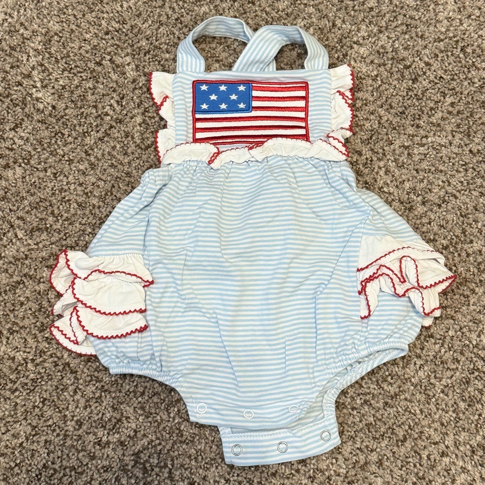🇺🇸Classic Whimsy 12M Ruffle Romper🇺🇸